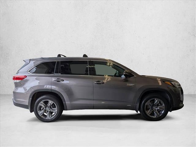2019 Toyota Highlander Hybrid Limited Platinum