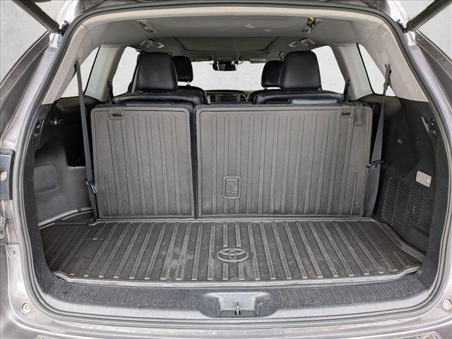 2019 Toyota Highlander Hybrid Limited Platinum