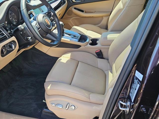2024 Porsche Macan AWD