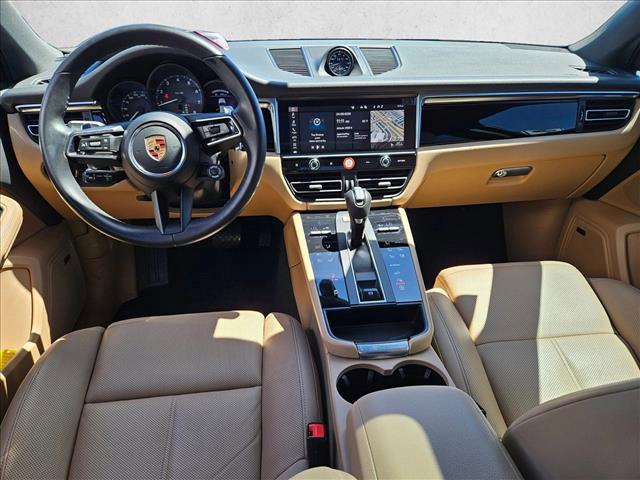 2024 Porsche Macan AWD