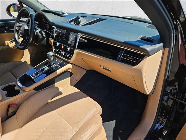 2024 Porsche Macan AWD