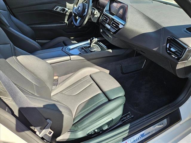 2022 BMW Z4 M40i
