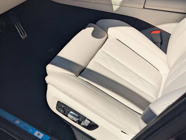 2027 BMW X6 xDrive40i