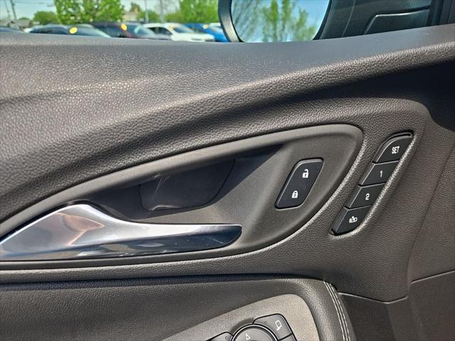 2023 Buick Encore GX Essence FWD