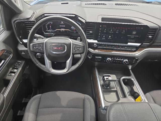 2024 GMC Sierra 1500 4WD Crew Cab Standard Box Elevation