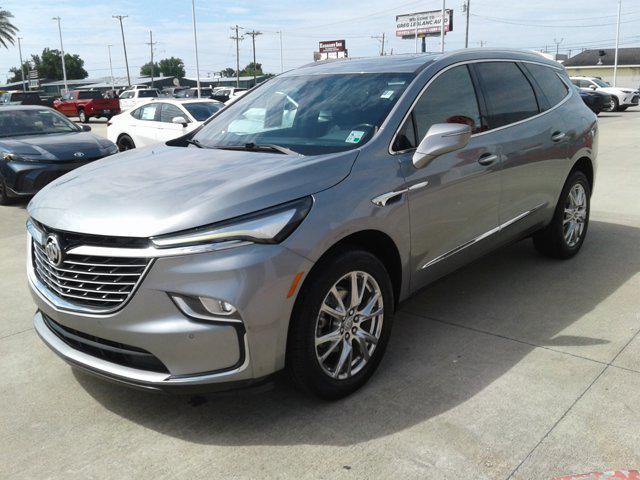 2023 Buick Enclave Essence FWD