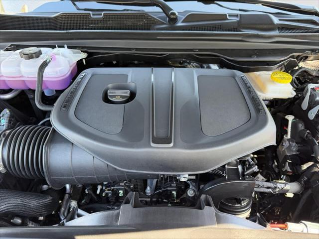2026 Ram 1500 Express Crew Cab 4x4 5'7" Box