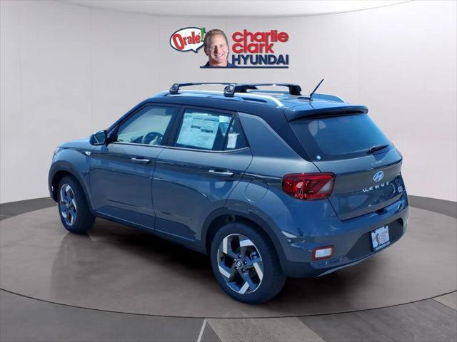 2026 Hyundai Venue SEL w/Two-Tone Roof