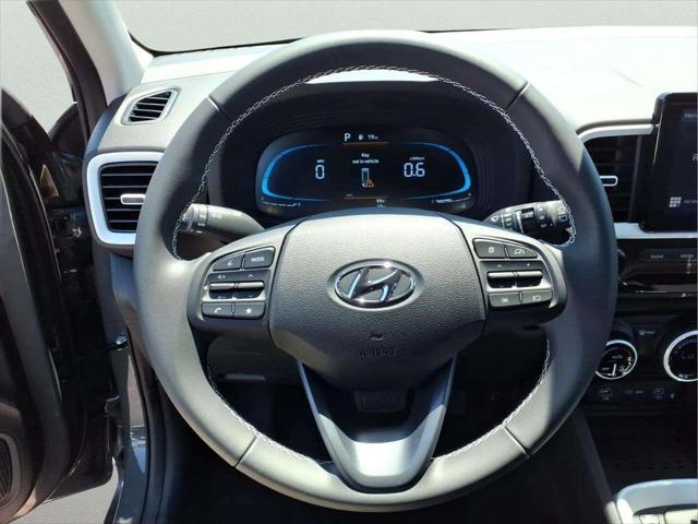 2026 Hyundai Venue SEL w/Two-Tone Roof