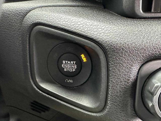 2025 Jeep Wrangler 4-Door Willys 4x4