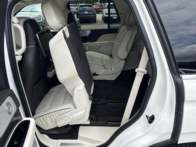 2021 Lincoln Navigator Black Label