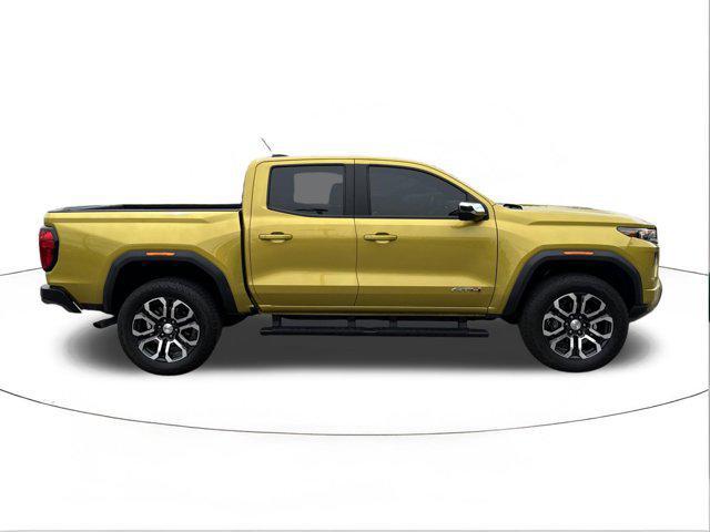 2024 GMC Canyon 4WD AT4