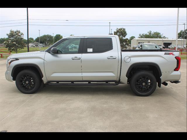 2026 Toyota Tundra SR5 CrewMax 5.5' Bed