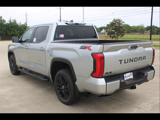 2026 Toyota Tundra SR5 CrewMax 5.5' Bed
