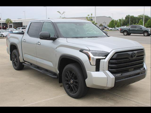 2026 Toyota Tundra SR5 CrewMax 5.5' Bed