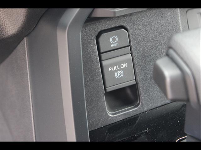 2026 Toyota Tundra SR5 CrewMax 5.5' Bed