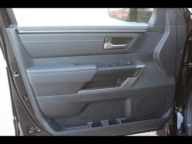 2026 Toyota Tundra Platinum CrewMax 5.5' Bed