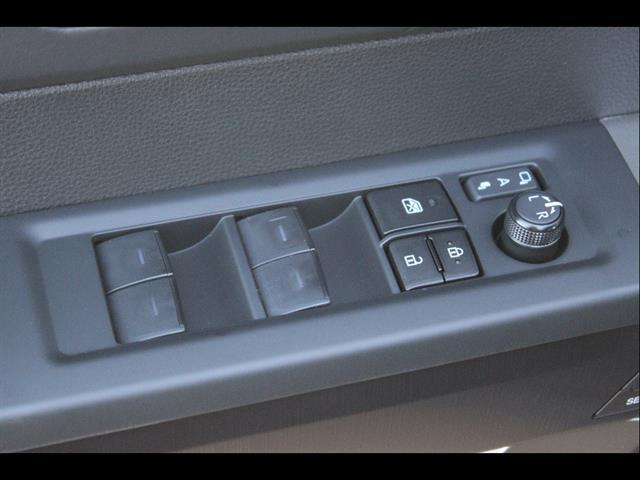 2026 Toyota Tundra Platinum CrewMax 5.5' Bed