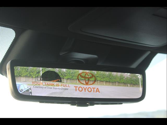 2026 Toyota Tundra Platinum CrewMax 5.5' Bed