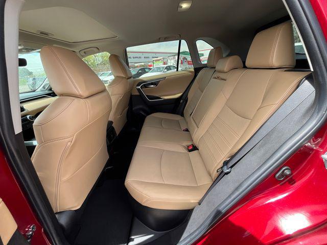 2022 Toyota RAV4 Hybrid Limited