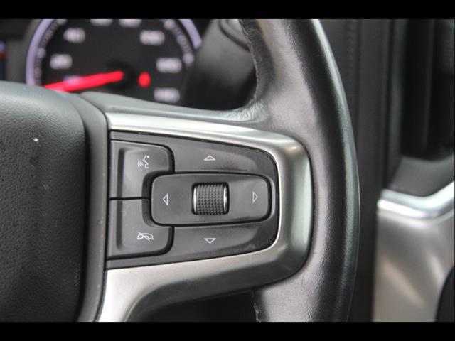 2021 Chevrolet Silverado 1500 4WD Crew Cab Short Bed LT