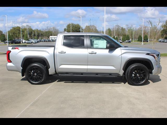 2026 Toyota Tundra SR5 CrewMax 5.5' Bed