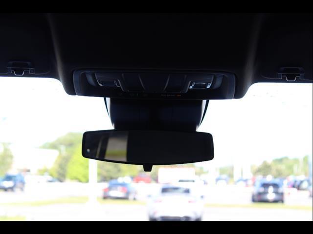 2023 Chevrolet Silverado 1500 4WD Crew Cab Short Bed Custom