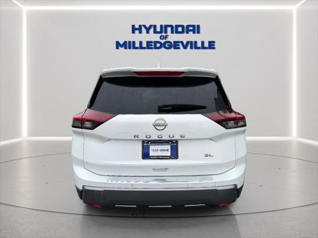 2024 Nissan Rogue SL FWD