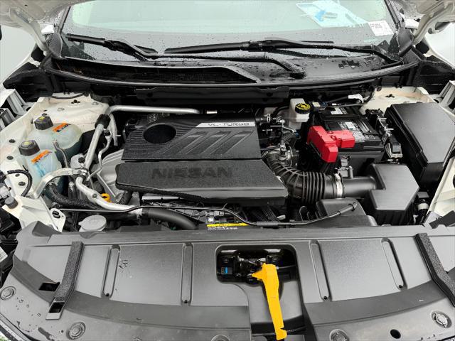 2024 Nissan Rogue SL FWD