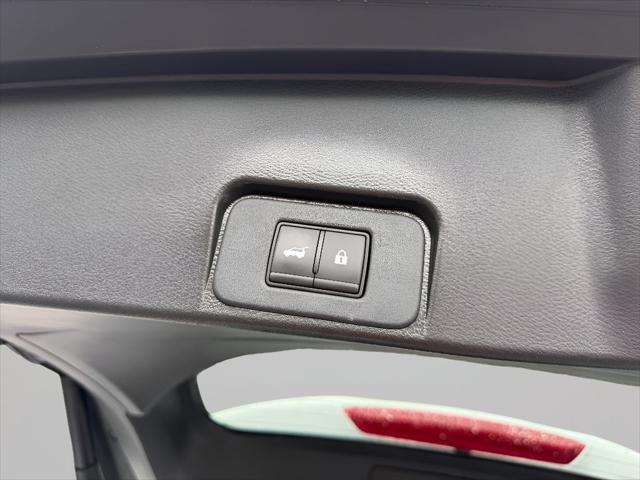 2024 Nissan Rogue SL FWD