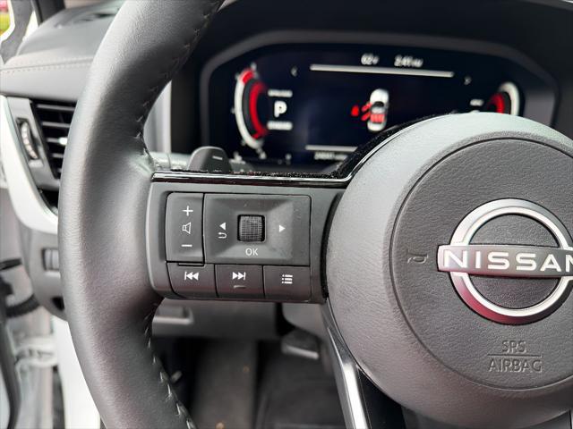 2024 Nissan Rogue SL FWD