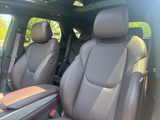 2025 Genesis GV70 2.5T AWD