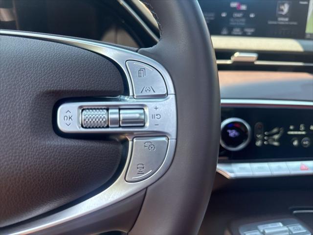 2025 Genesis GV70 2.5T AWD