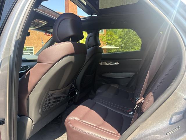 2025 Genesis GV70 2.5T AWD