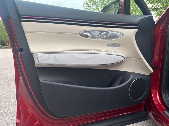 2026 Genesis GV70 2.5T Advanced