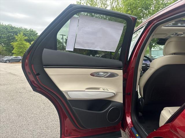 2026 Genesis GV70 2.5T Advanced