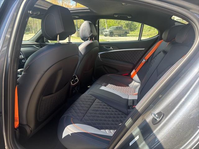 2026 Genesis G70 3.3T Prestige Graphite