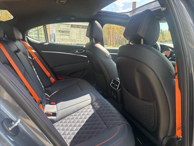 2026 Genesis G70 3.3T Prestige Graphite