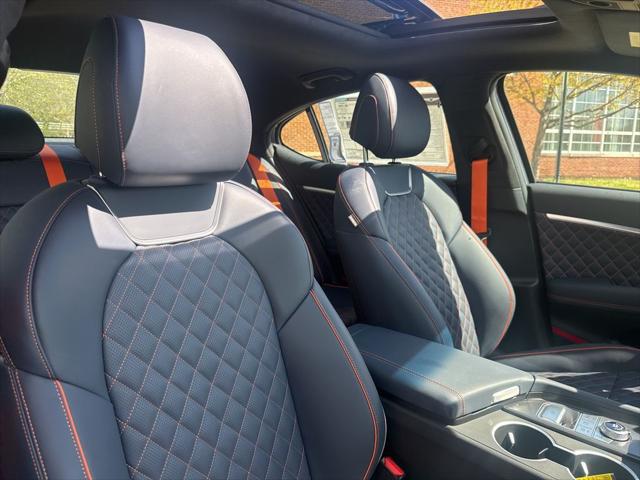 2026 Genesis G70 3.3T Prestige Graphite