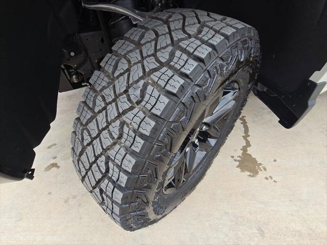 2026 Chevrolet Silverado 1500 4WD Crew Cab Short Bed Custom Trail Boss