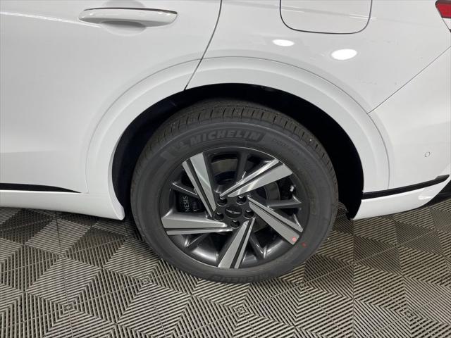 2026 Genesis GV70 3.5T Sport Advanced