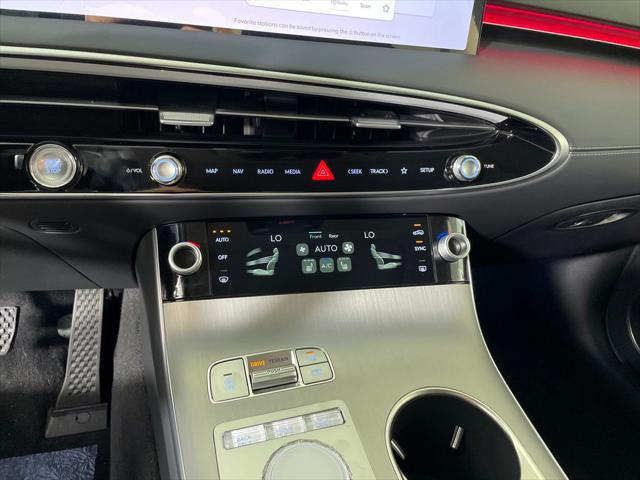 2026 Genesis GV70 2.5T Select