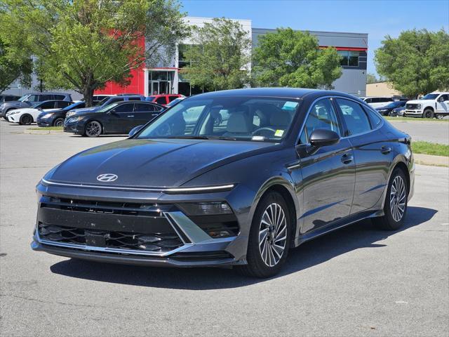2025 Hyundai Sonata Hybrid SEL