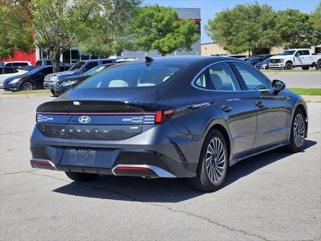 2025 Hyundai Sonata Hybrid SEL
