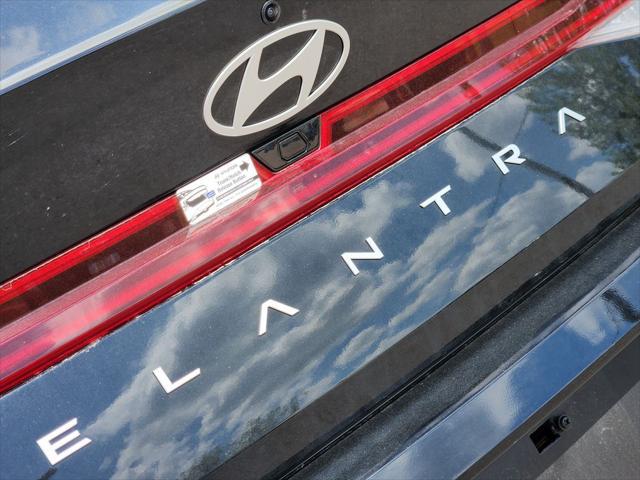 2025 Hyundai Elantra Limited