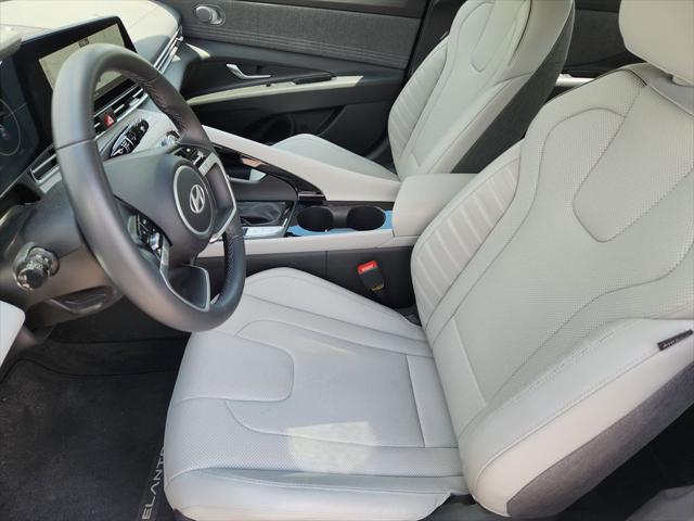 2025 Hyundai Elantra Limited