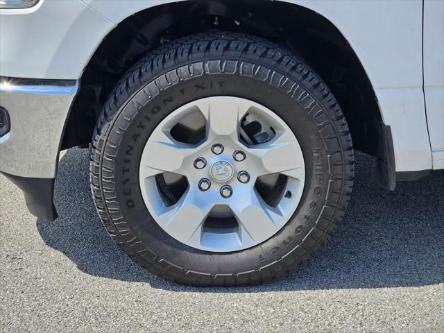 2023 Ram 1500 Big Horn Crew Cab 4x4 5'7" Box