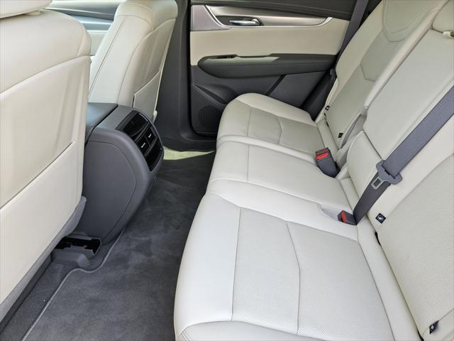 2022 Cadillac XT5 FWD Premium Luxury