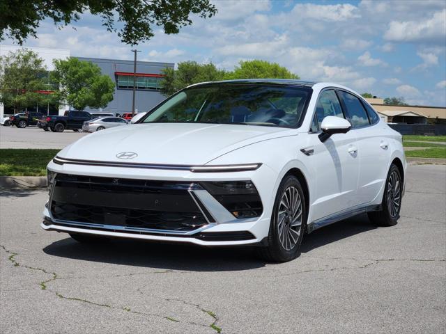 2025 Hyundai Sonata Hybrid Limited