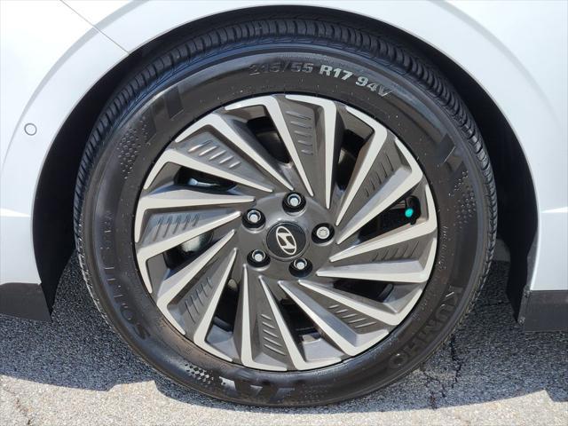 2025 Hyundai Sonata Hybrid Limited